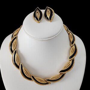 Vintage Trifari choker necklace + clip-on earring set black enamel over gold